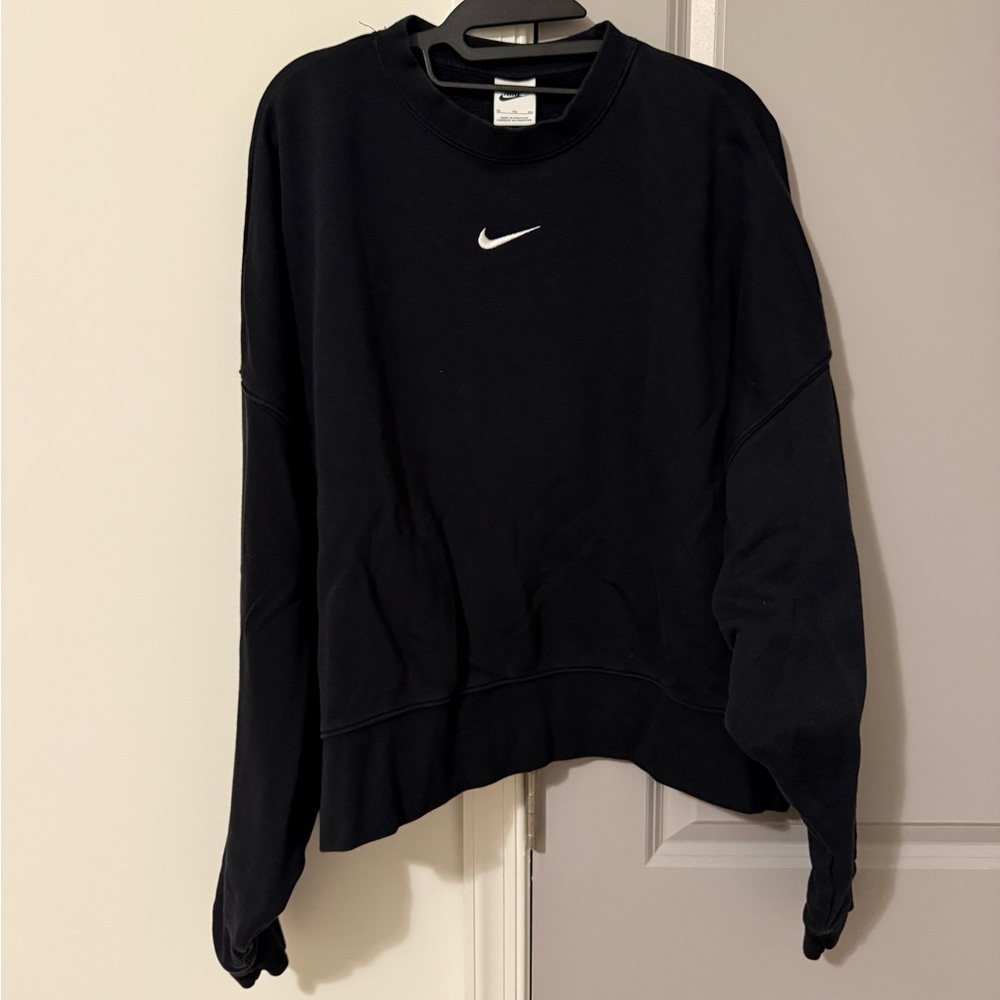 Nike Women's Black Sweatshirt